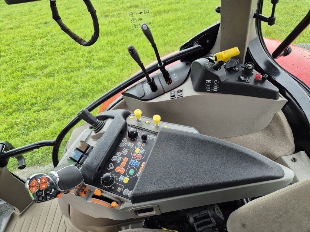 Case IH Trattori: Case IH Vestrum CVX Stufenlos Neuwertig Steyr Expert NH T5 – Usato da Appenzell venduto da ladeluft 1
