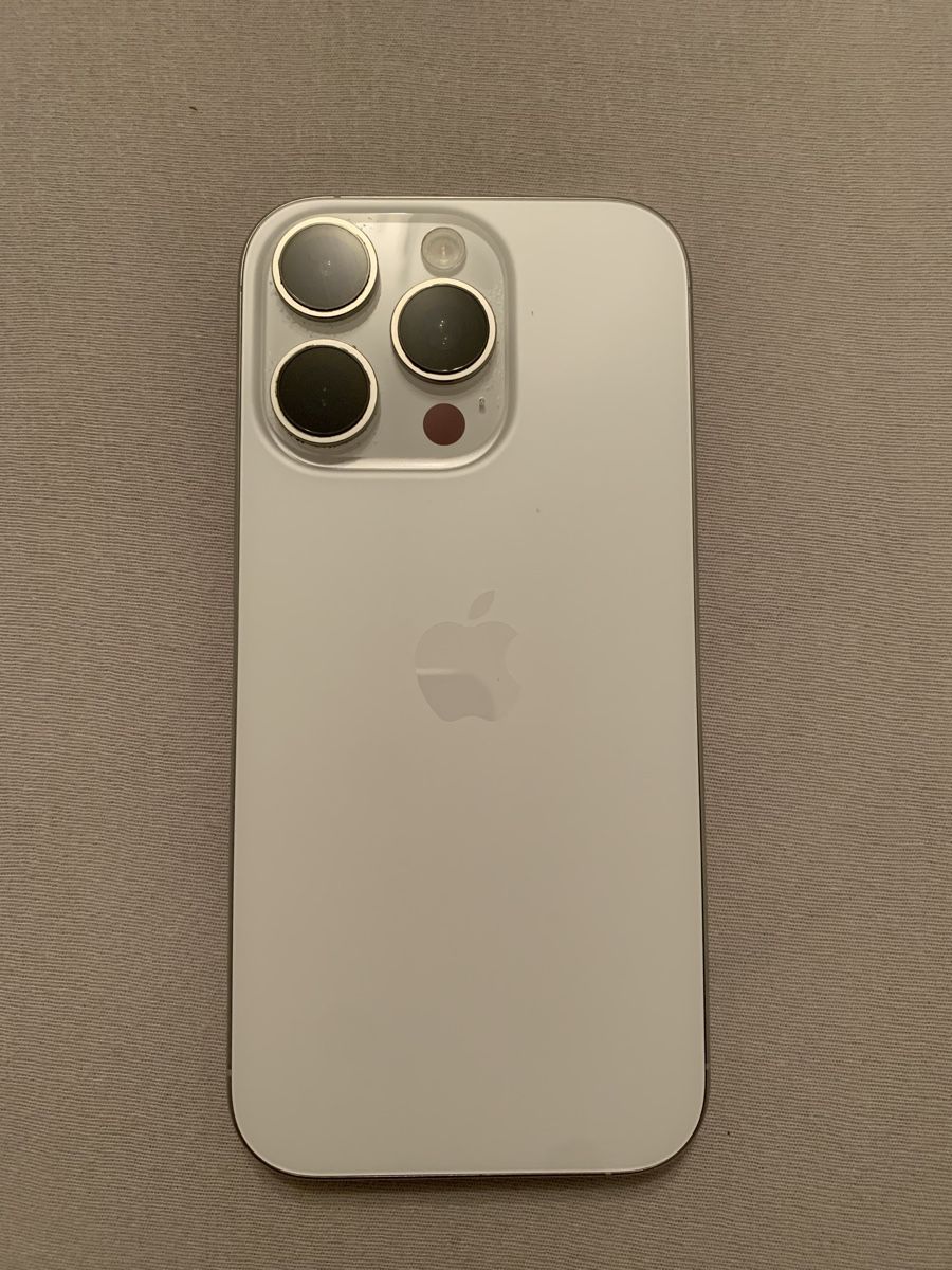 Apple Telefoni cellulari / Smartphones: Iphone 16 pro 128gb white – Usato da Liestal venduto da Francesco65_ 2