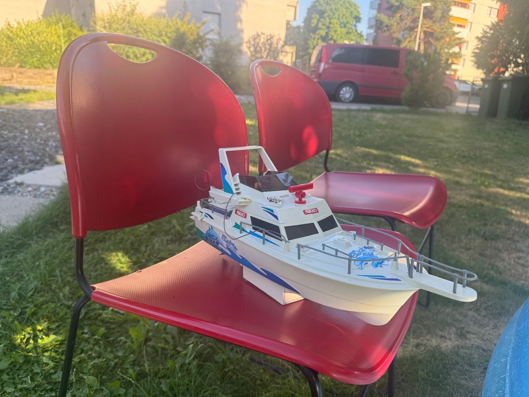 Giocattoli: Boot Nikko 40cm elektrisch Lieferung gratis – Usato da Thun venduto da altstadt-thun 1