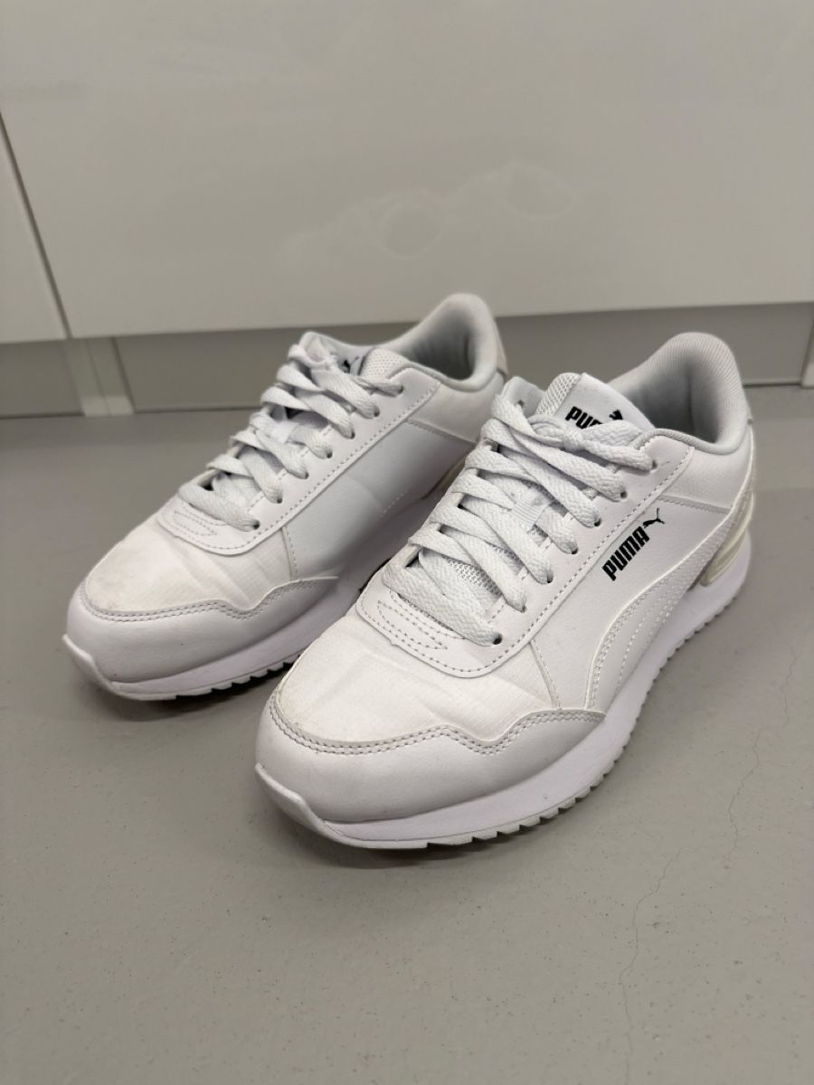 Puma Scarpe da donna: Puma Runner Sneaker, Weiss, Top Zustand, Grösse 38.5 – Usato da Uitikon Waldegg venduto da SandrineC02