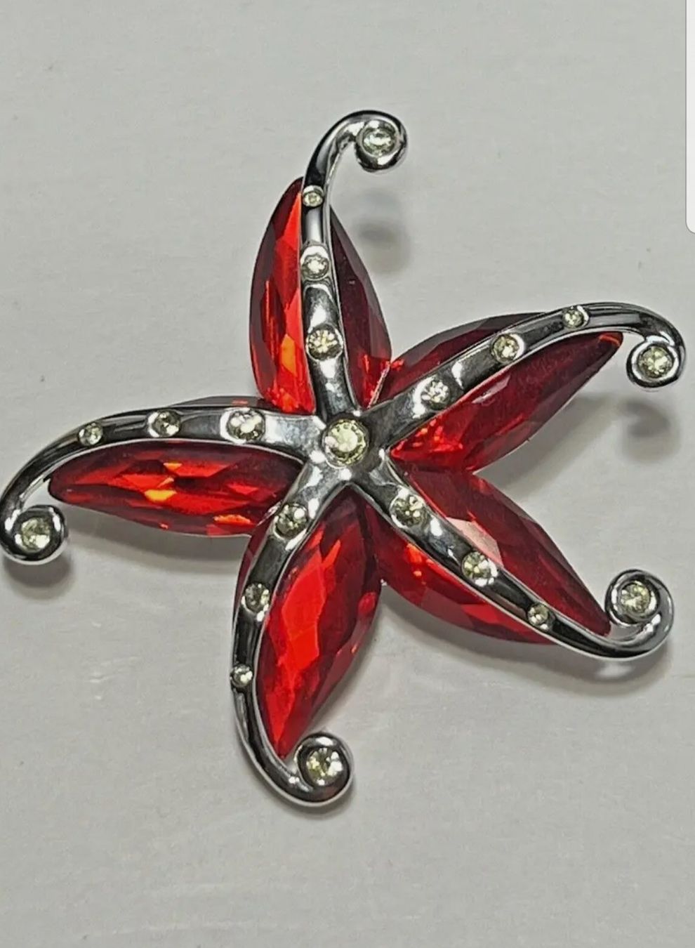 Swarovski Spille & Fermagli: Swarovski Brosche - Rare(Original) – Nuovo e nell'imballaggio originale da Lengnau BE venduto da Mango888