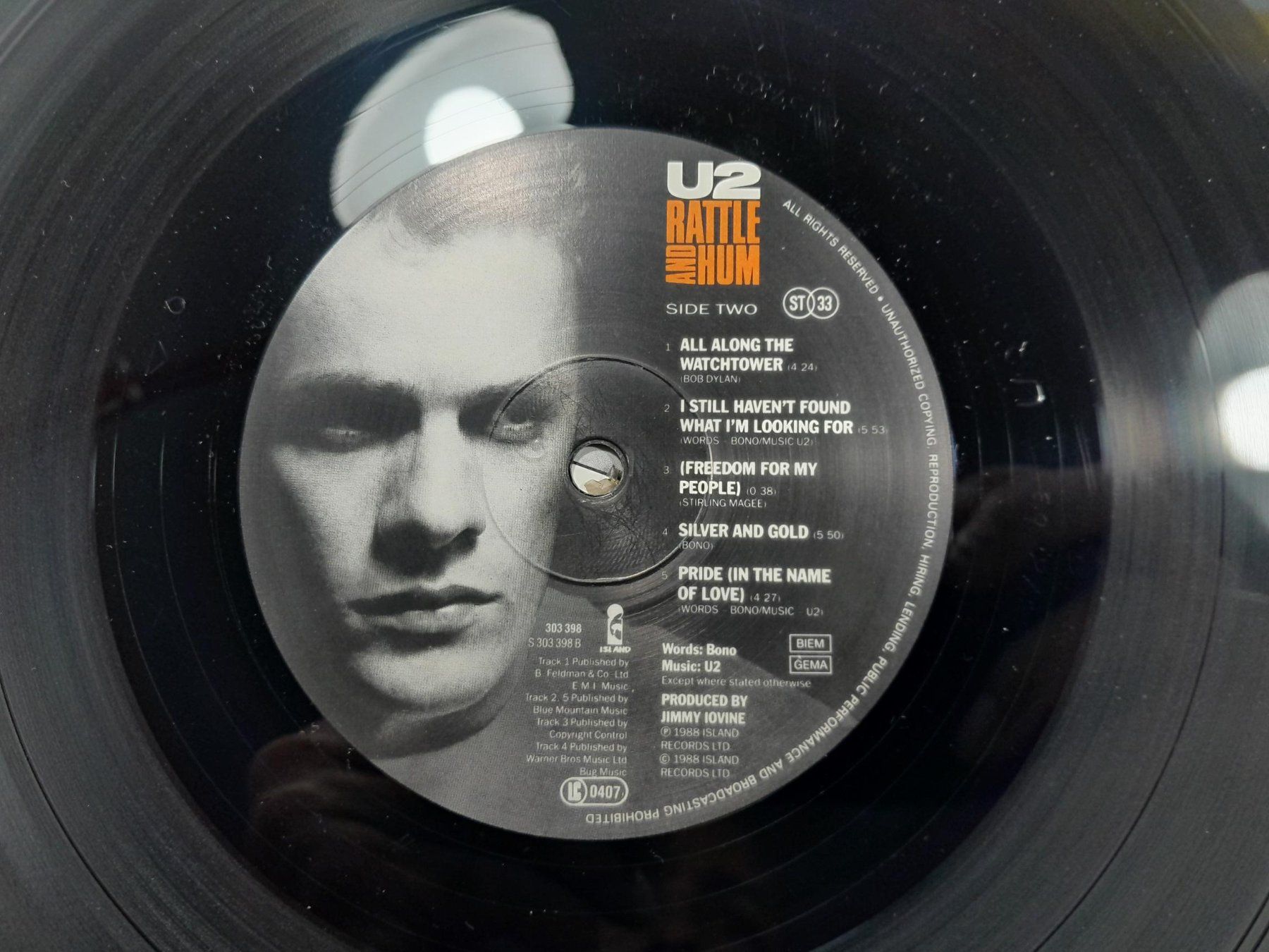 Dischi in vinile: Doppel LP / Vinyl / U2 - Rattle and Hum – Usato da Männedorf venduto da Bel-view 4