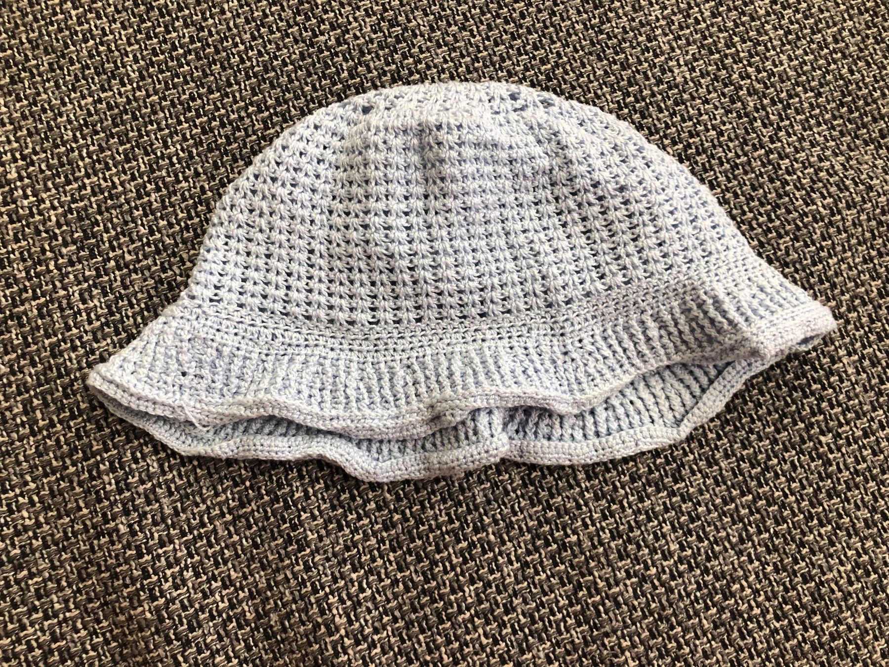 Bonnets & Echarpes: Hellblaue Baby Mütze – Neuf (Voir description) à Ottenbach par snla_scc9