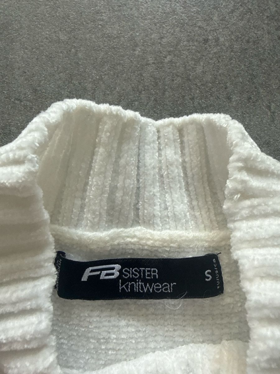 Pullover & Sweatshirts: Pull FB Sister Knitwear blanc taille S – Gebraucht aus Sion von machiavel74 2