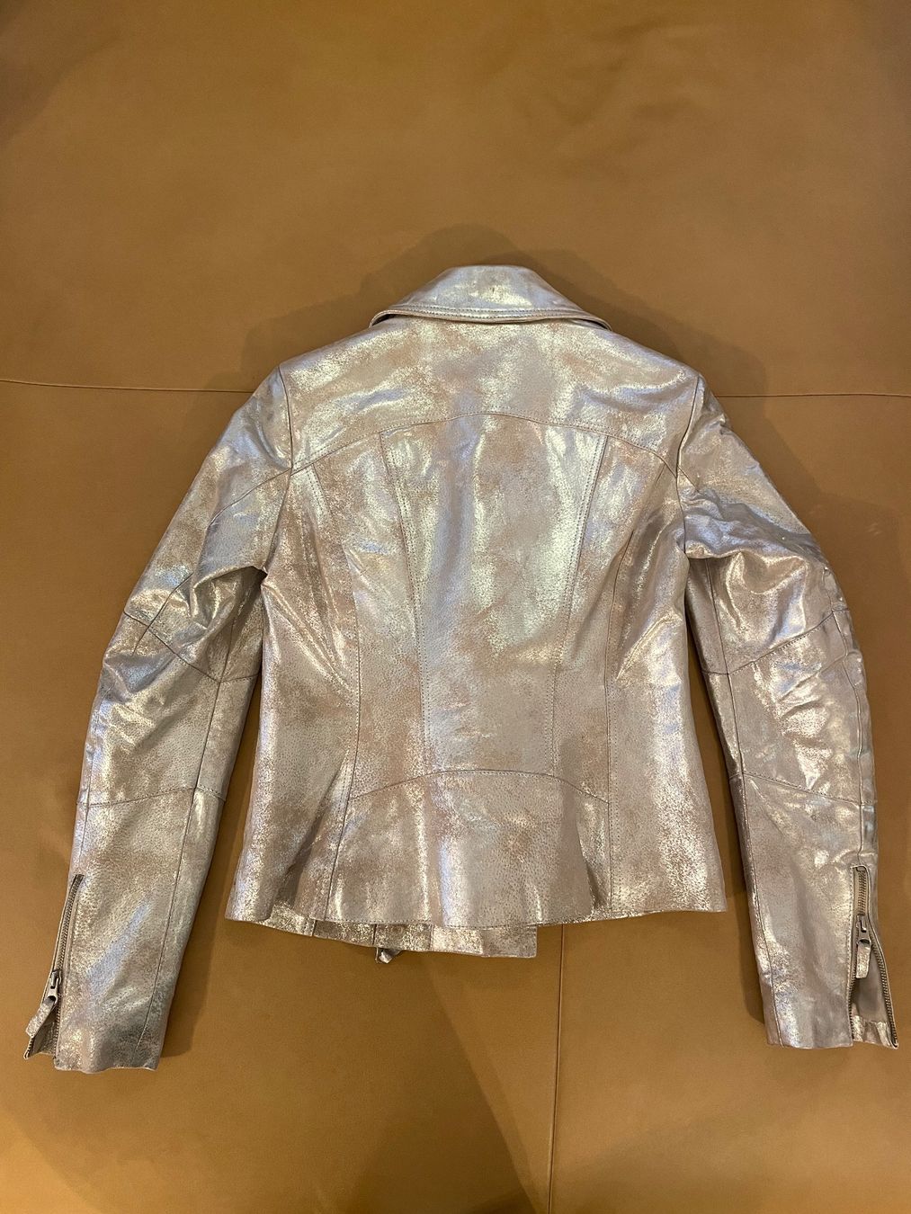 Trussardi Giacche: TRUSSARDI JEANS vintage Leather Jacket – Nuovo (secondo la descrizione) da Corcelles NE venduto da gingerbrain 5
