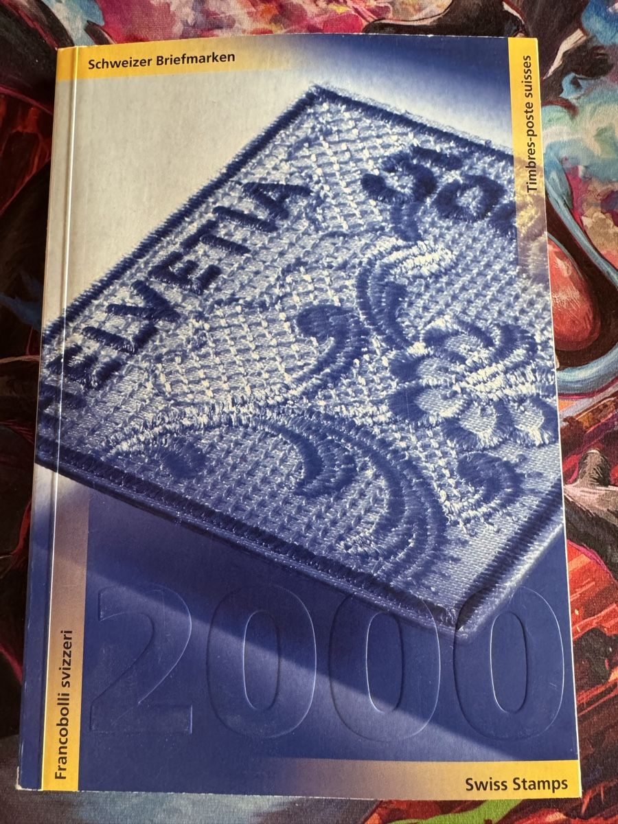 Alben: Schweizer Briefmarken Jahrbuch 2000 komplett postfrisch – Gebraucht aus Leutwil von Jaxon_withXx