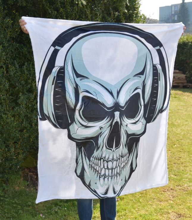 Badetücher: Strandtuch Skull – Neu (gemäss Beschreibung) aus Menziken von mrpaedu 2