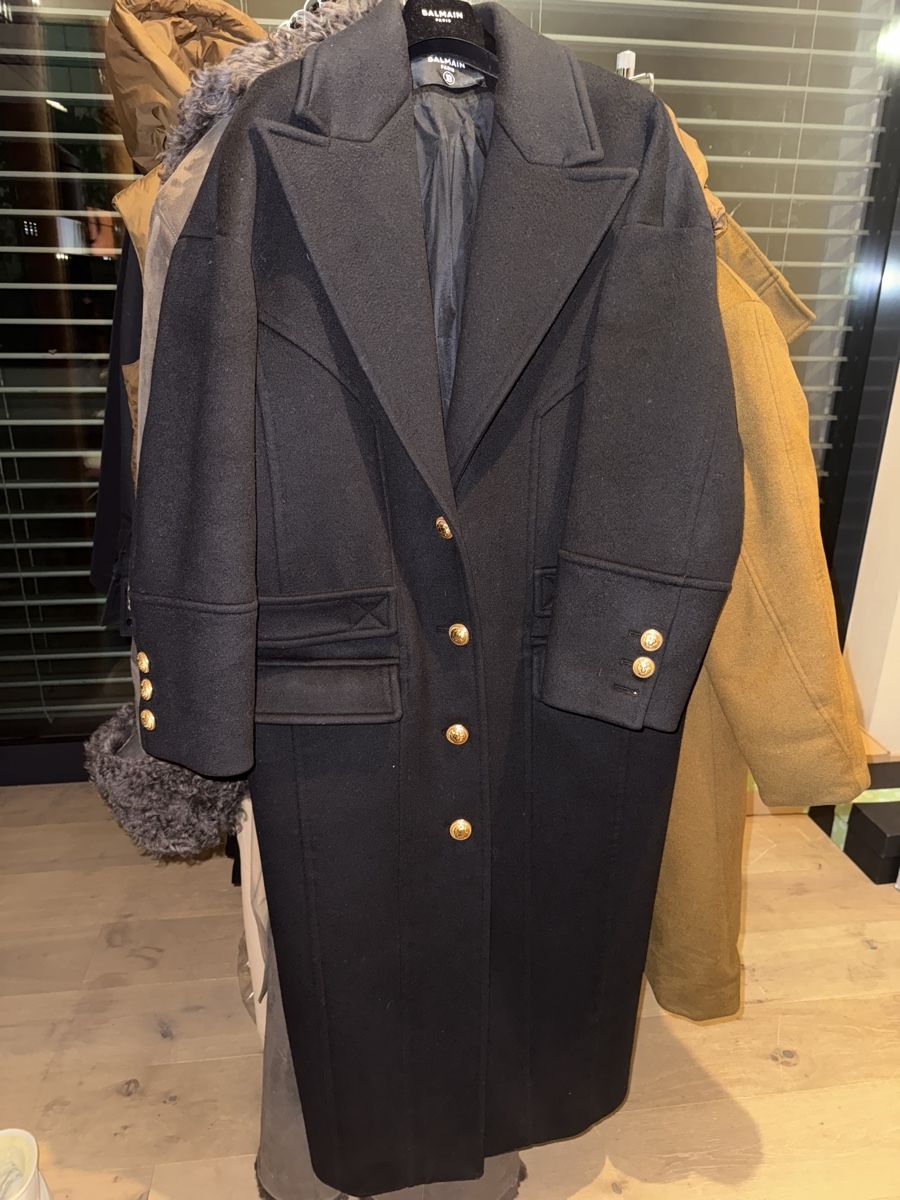Balmain Cappotti: Balmain 	 BALMAIN Wool oversized long – Nuovo (secondo la descrizione) da Genève venduto da val_rp9x 1