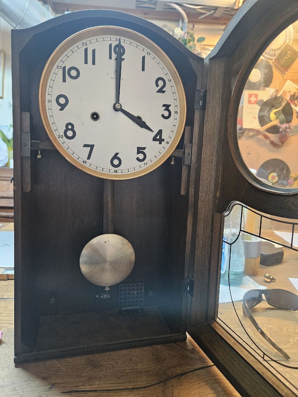 Junghans Orologi da terra & Orologi da parete: Wanduhr Junghans Holz unrestauriert (S) – Difettoso da Rorschach venduto da TimelessTrading 4