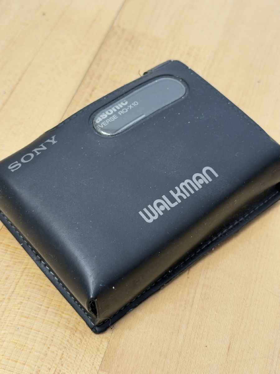 Panasonic Lettore multimediale portatile: Panasonic Walkman Auto Reverse RQ-X10 – Difettoso da Gossau SG venduto da Heinzone74