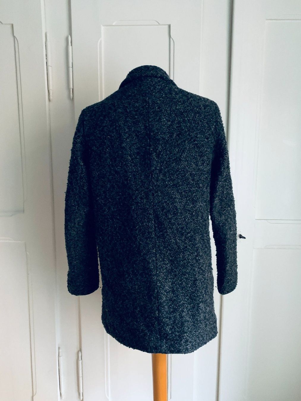 Jacken: FOREVER 21 - Jacke grau-schwarz S – Gebraucht aus Zürich von Diazaio 2