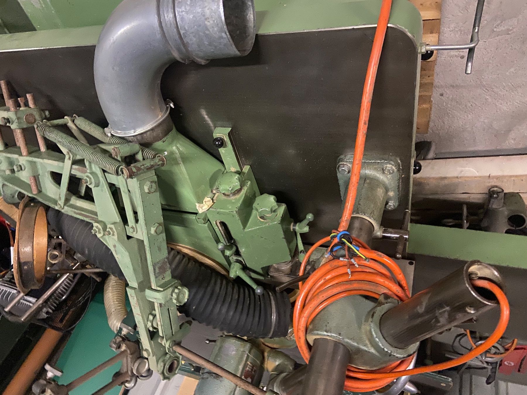 Tutte le macchine: Kölle-Kehlmaschine, Top Zustand Neigbar – Usato da Dübendorf venduto da ramstein66 7