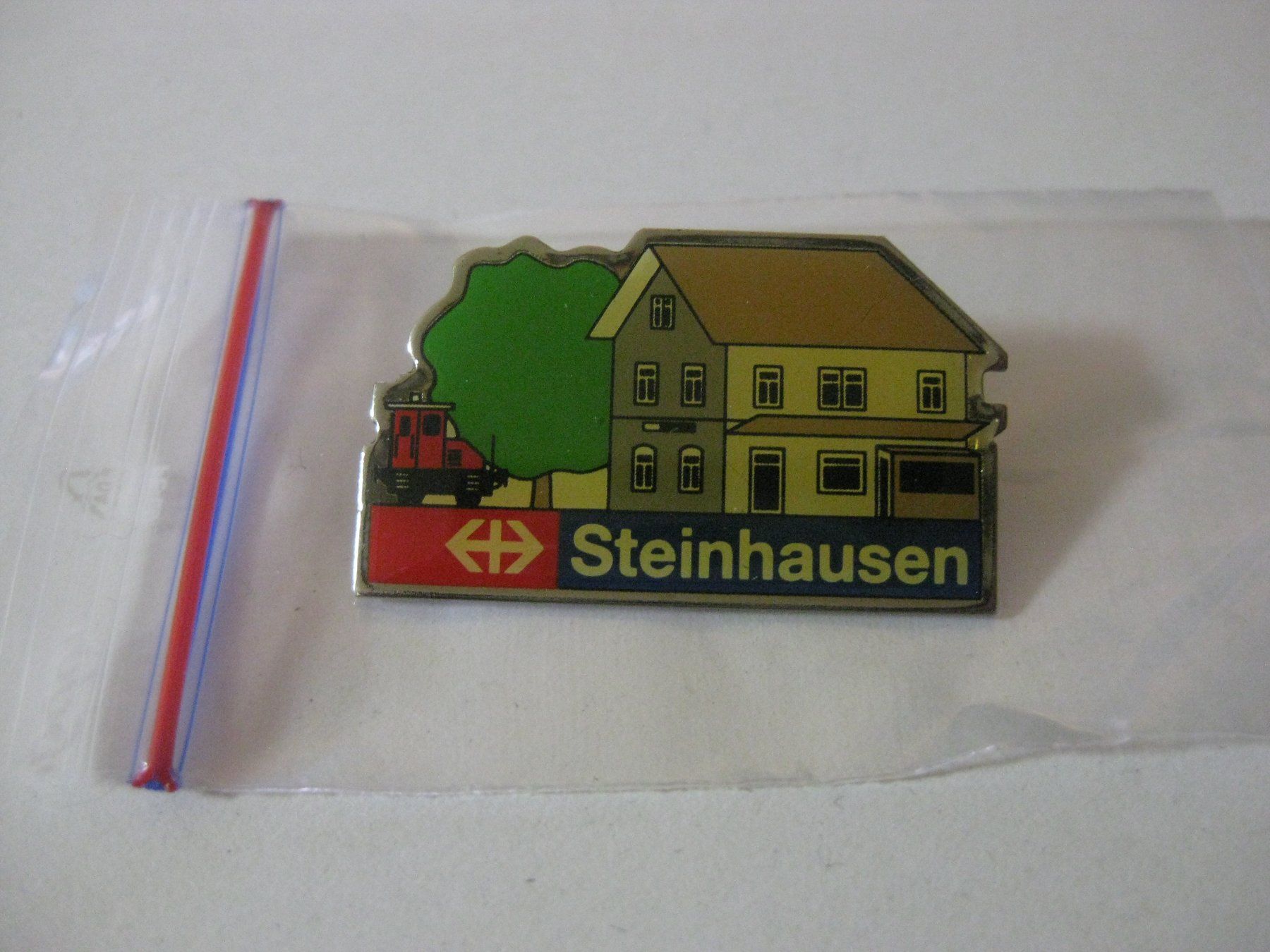 SBB/CFF/FFS Placchette & Badge: SBB Bahn / Bahnhof Steinhausen Limitiert – Usato da Münchenbuchsee venduto da neuwertig-gespart