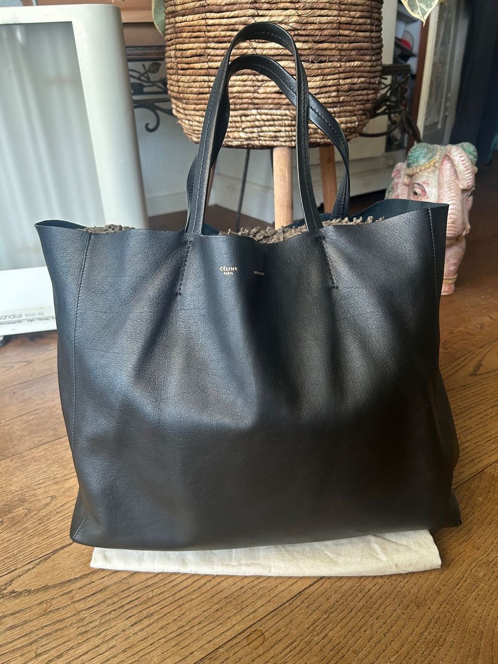 Celine Taschen: Celine Cabas Horizontal – Gebraucht aus Brüttisellen von JJ010
