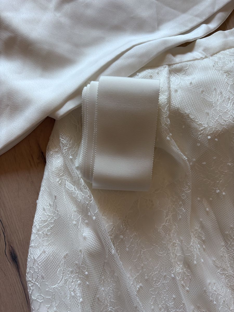 Piqyourdress Kleider: Piqyourdress Brautkleid – Gebraucht aus Kriens von Flavia015 1