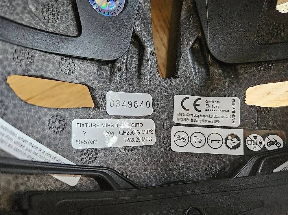 Giro Caschi: Giro Velohelm neuwertig – Nuovo (secondo la descrizione) da Unterterzen venduto da Tommylee5 3