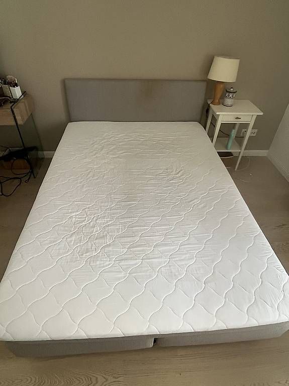 Letti: Gratis Bett 140x200cm  – Usato da Zürich venduto da mar_7jfd