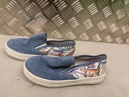 Absolut neue blaue Stoffschuhe Gr 30