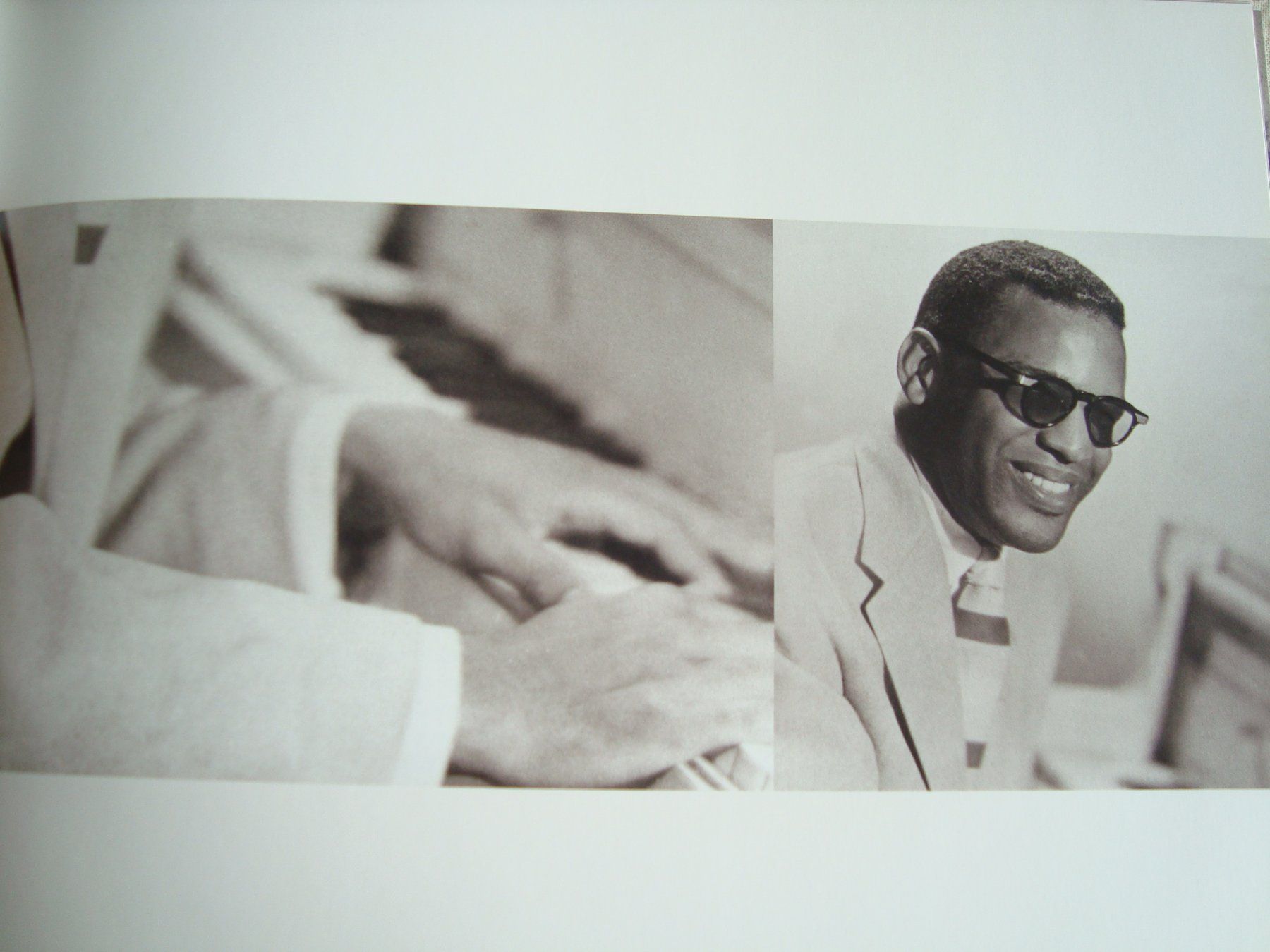 Libri: Ray Charles: pure genius – Nuovo (secondo la descrizione) da Fribourg venduto da ruswil007 1