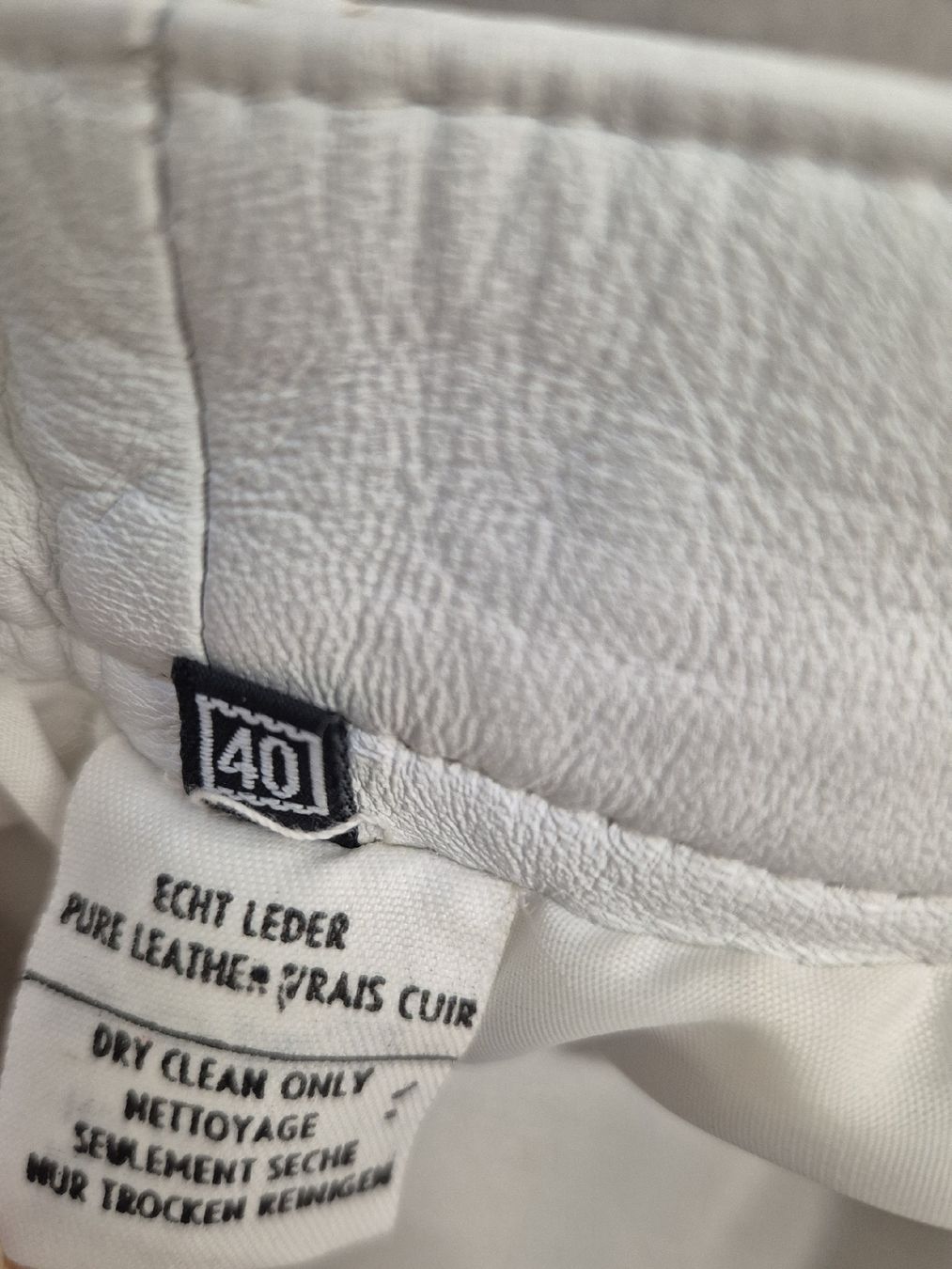 Jeans: Weisse schöne Lederhose, Grösse 40 – Usato da Bern venduto da nan_cqg8 5