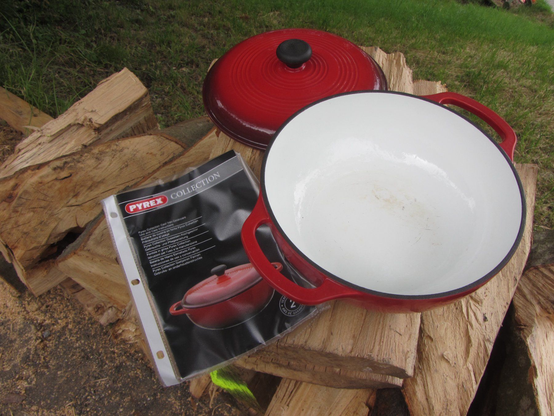 Pyrex Casseroles: Gusseisentopf von Pyrex – D'occasion à Wolfhalden par Quiria68