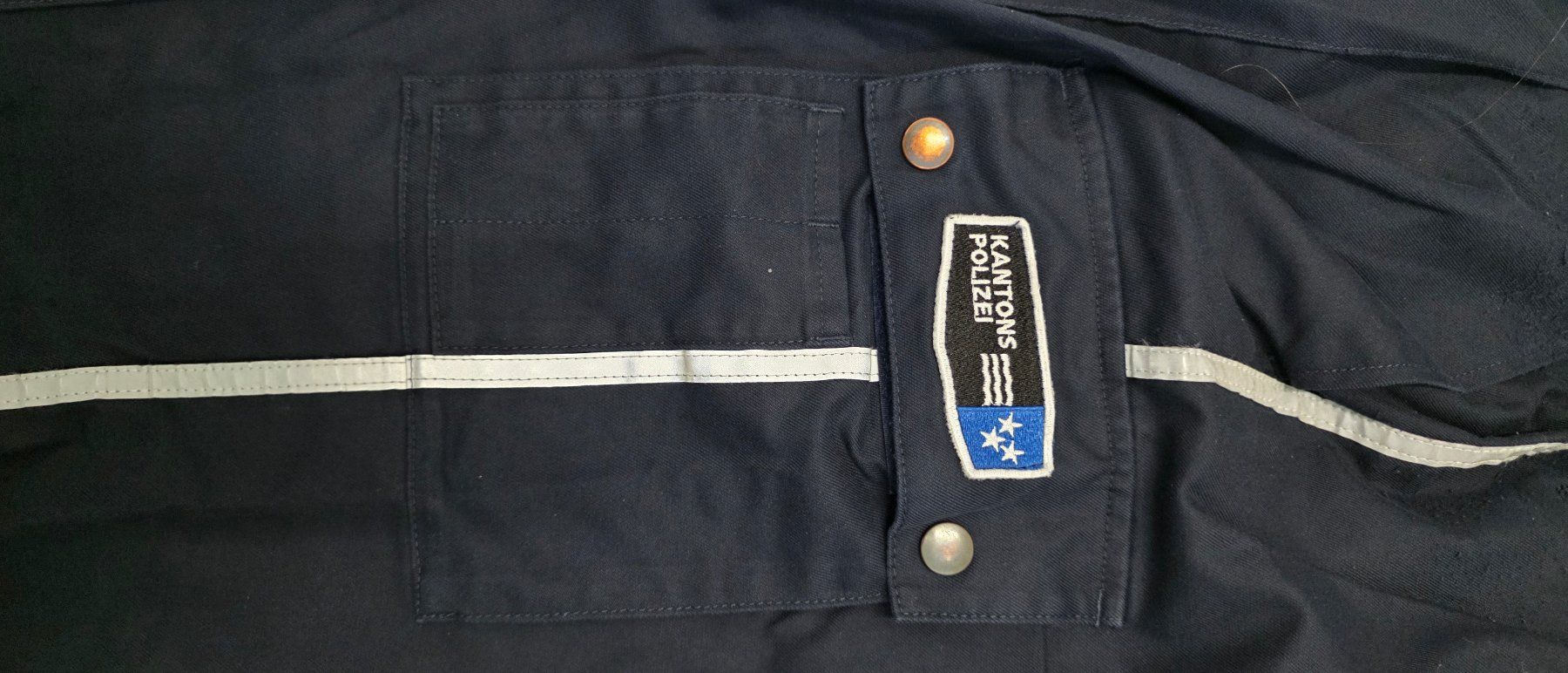 Uniformen: Uniformhose Kantonspolizei Neu – Gebraucht aus Aarburg von Se20 2