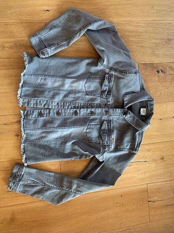 Giacche & Cappotti: Veste jean Boboli 14ans – Usato da Suchy venduto da Nanou240579