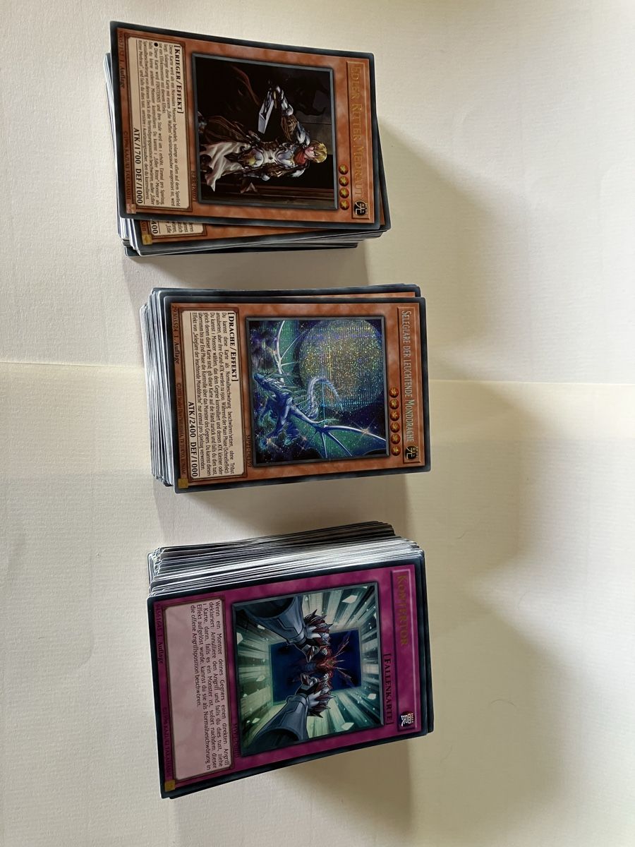Giochi: Yu-Gi-Oh Tinbox mit Rares – Usato da Horgen venduto da ben_xhd9