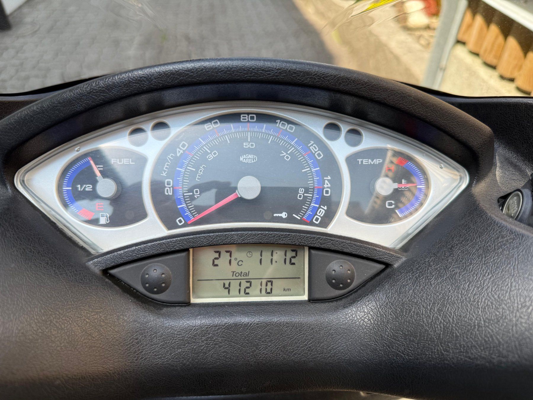 Yamaha Scooters: Yamaha YP 125 R – D'occasion à Seewen SZ par Lauerzersee 3
