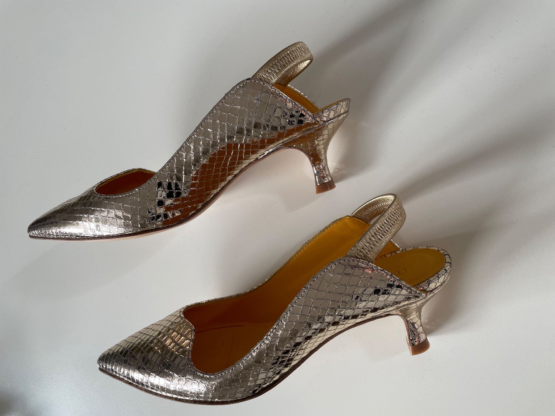 Scarpe da donna: goldene Mules, Maria Bini, 37.5 – Nuovo (secondo la descrizione) da Zürich venduto da san_z75z 4