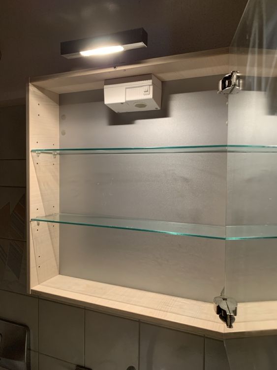 YNYHTER Badezimmerschrank Mit Spiegel Und Licht - 50x70x13cm Weiß