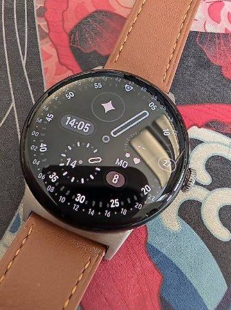 Google Portables: Google Pixel 10 Pro, Pixel Watch4, 45mm LTE, Pixel Buds 2Pro – D'occasion à Fraubrunnen par myycco 1