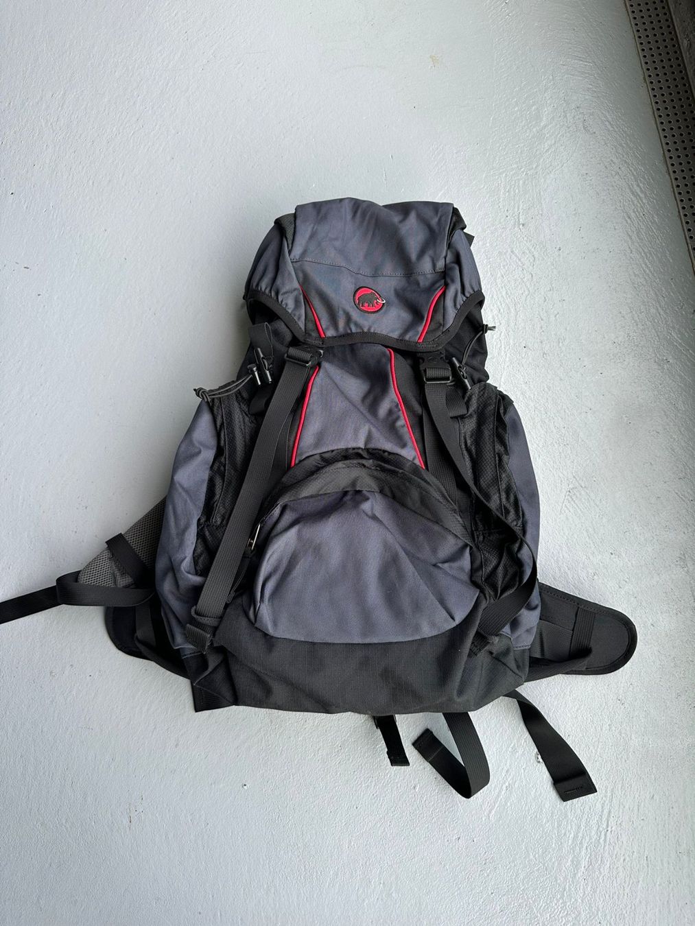 Zaini: MAMMUT Trekkingrucksack 30 L – Usato da Burgdorf venduto da interstellar2
