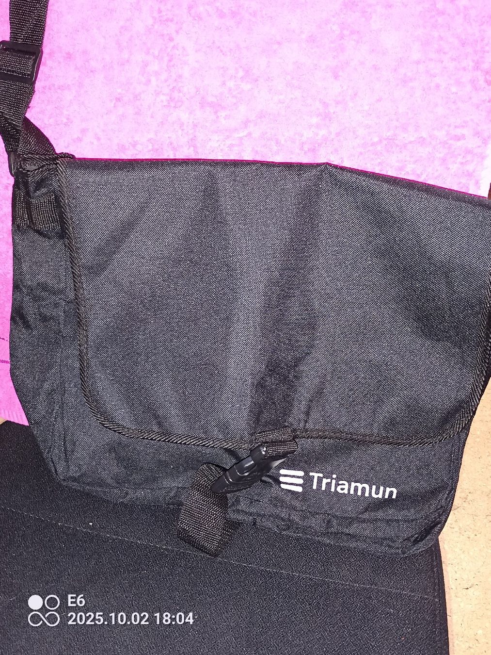 Borse: Geräumige Allzwecktasche – Usato da Zürich venduto da Mitzi6