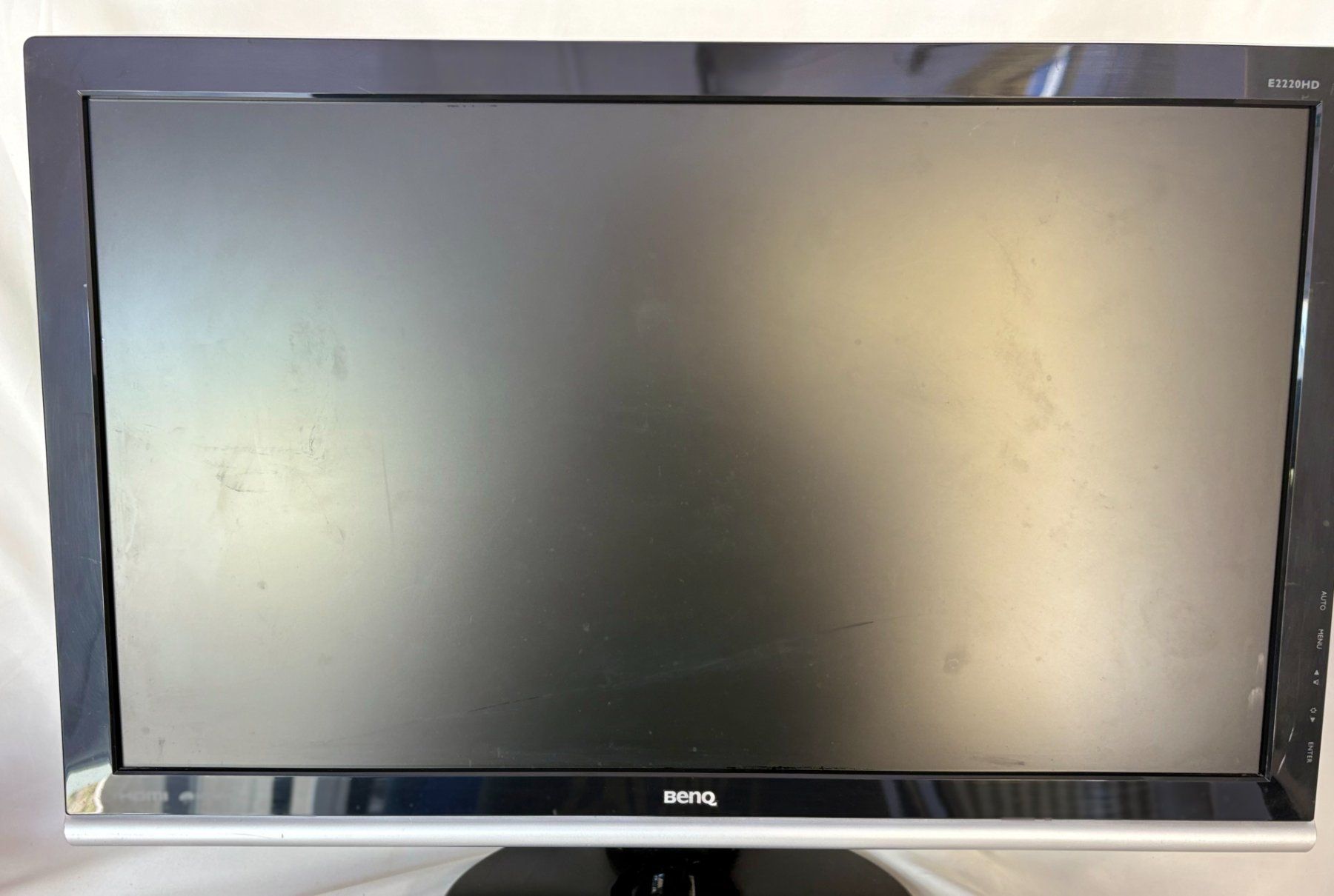 BenQ Monitore: Bildschirm mit VGA Kabel BENQ – Gebraucht aus Zürich von Drahtzug