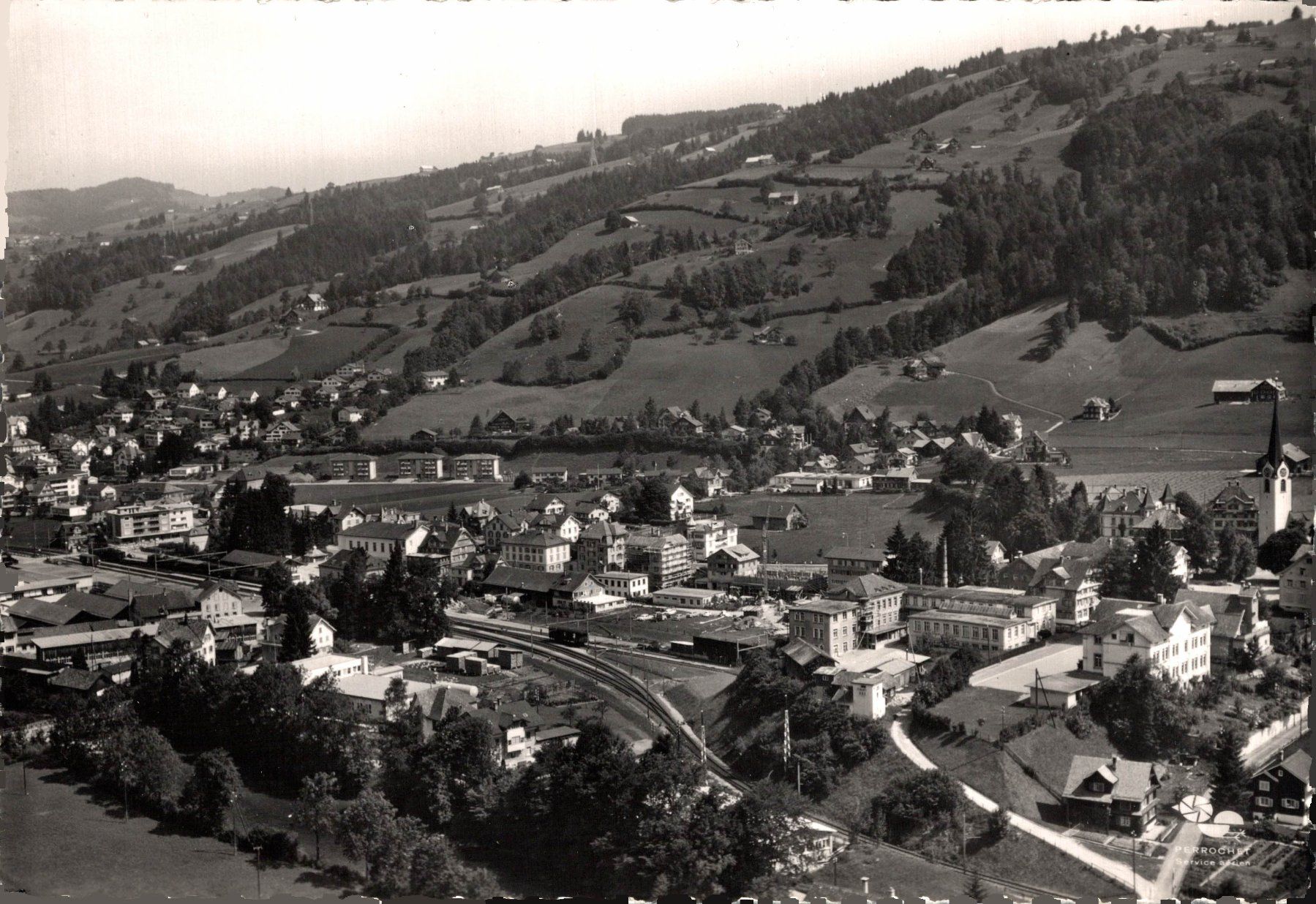 Cartoline postali: Mit dem Flugzeug über ... Ebnat-Kappel – Usato da Bronschhofen venduto da Astore