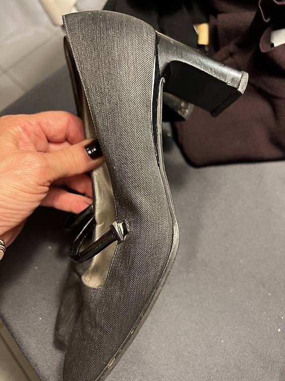 Scarpe da donna: scarpe tacchi – Usato da Minusio venduto da www_6ybt 2