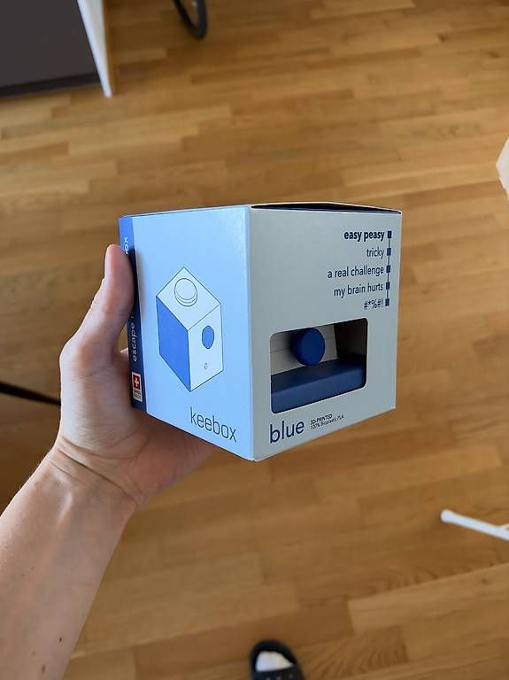 Toutes les décorations: Keebox blue NEU – Neuf avec emballage d'origine à Bern par eva_gt56
