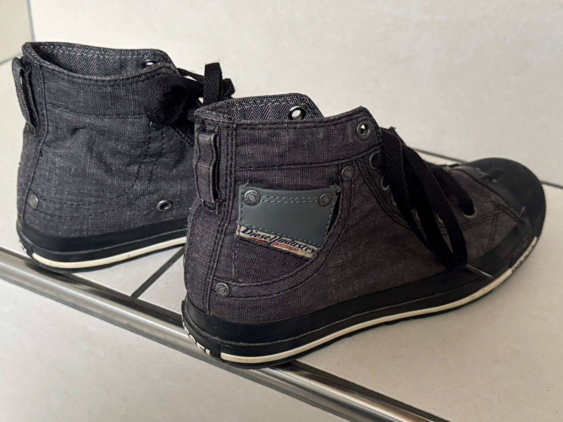 Diesel Scarpe da donna: DIESEL High-Top Sneaker Exposure schwarz – Usato da Unterseen venduto da bongmarley 5