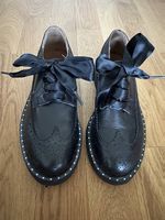 Lederschuhe Handgemacht mit Satinschleife (36)