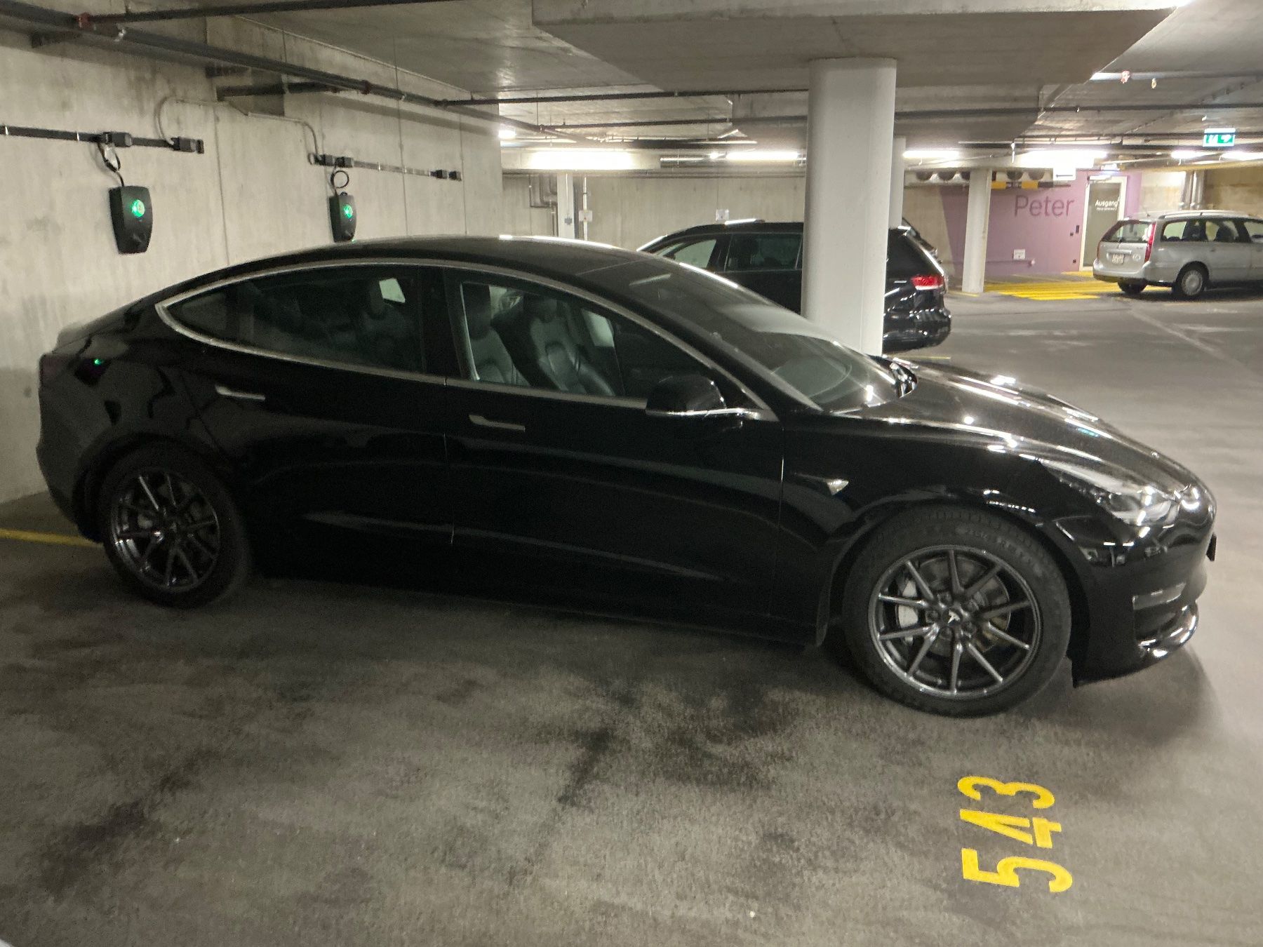 Tesla Autos: Tesla Model 3 Long Range AWD Performance (Dual Motor) – D'occasion à Bülach par Berimbau0 4