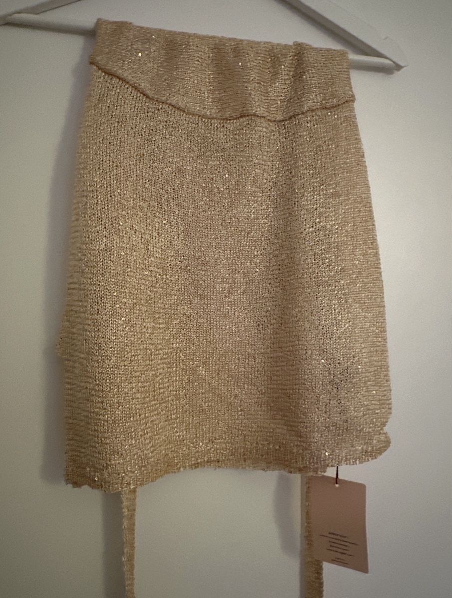 Shein Kleider:  Gold dress  – Neu und originalverpackt aus Kriens von lau_xk77 3