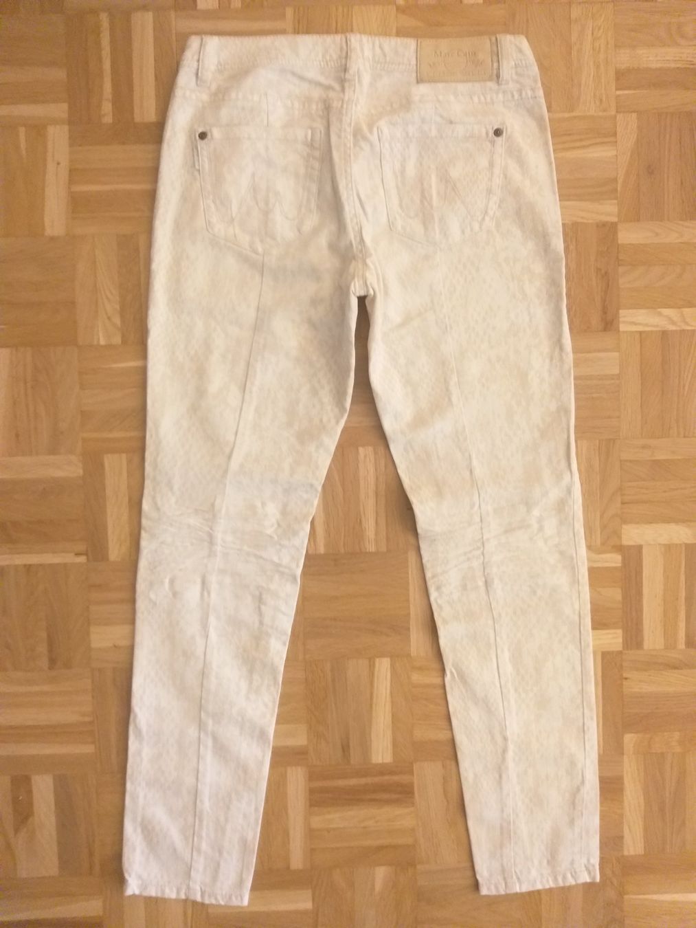 Marc Cain Jeans: MARC CAIN Jeans taille / Grosse M (3) – Gebraucht aus Cossonay-ville von Super-Price-Quality 5