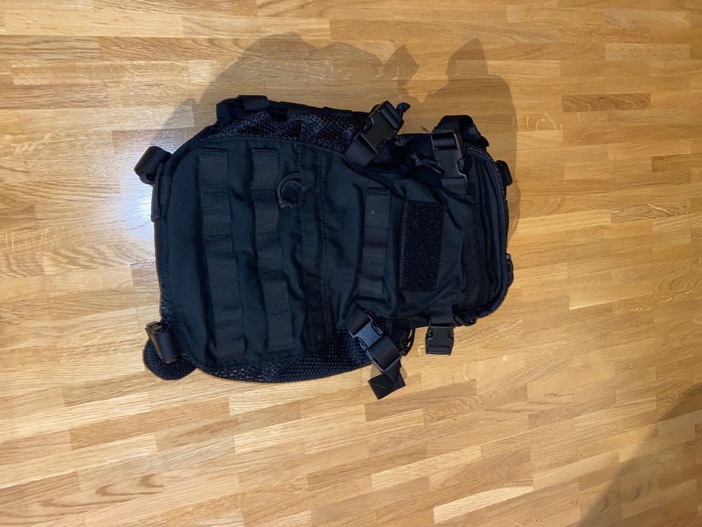 Rucksack - Helmet Cargo Pack Black (Warrior) (Gebraucht) in Rheinau für ...