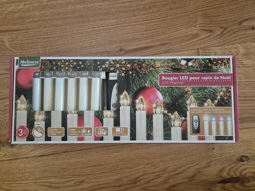 Tutte le decorazioni: Décorations de Noël ? design & classiques  – Usato da Crissier venduto da nat_cdb8 1