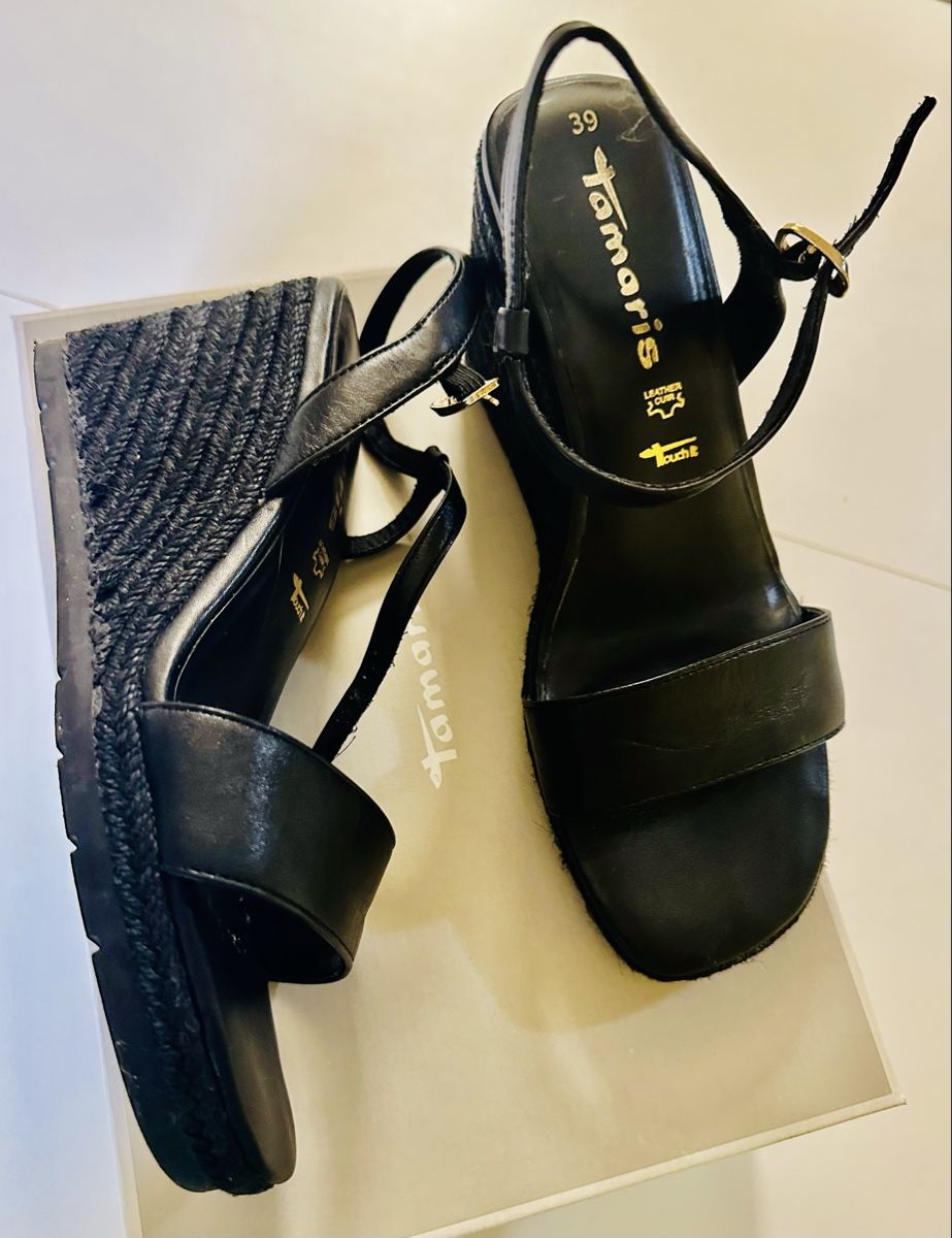 Tamaris Scarpe da donna: Sandales en cuir p.39 – Usato da Sion venduto da DayJenn 3