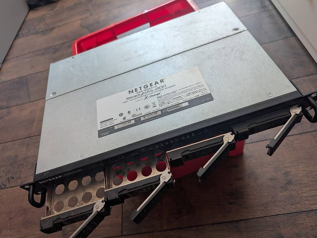 Server: Netgear ReadyNas 2100 - Rack mounted NAS – Usato da Gams venduto da phifogg 2