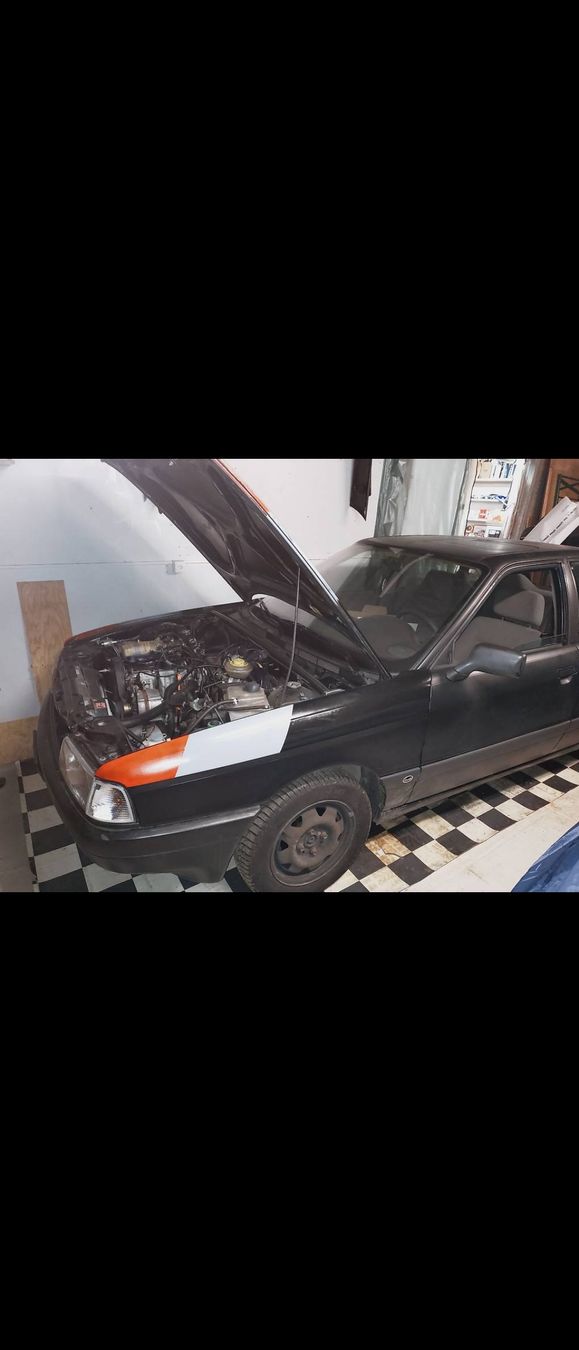 Audi Automobili: Audi 80 B3 Quattro Schlachter – Difettoso da Unteriberg venduto da Audi.power95