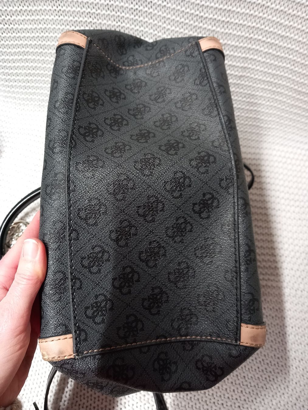 Guess Borse da donna: GUESS Handtasche – Usato da Merligen venduto da muss_haben 6