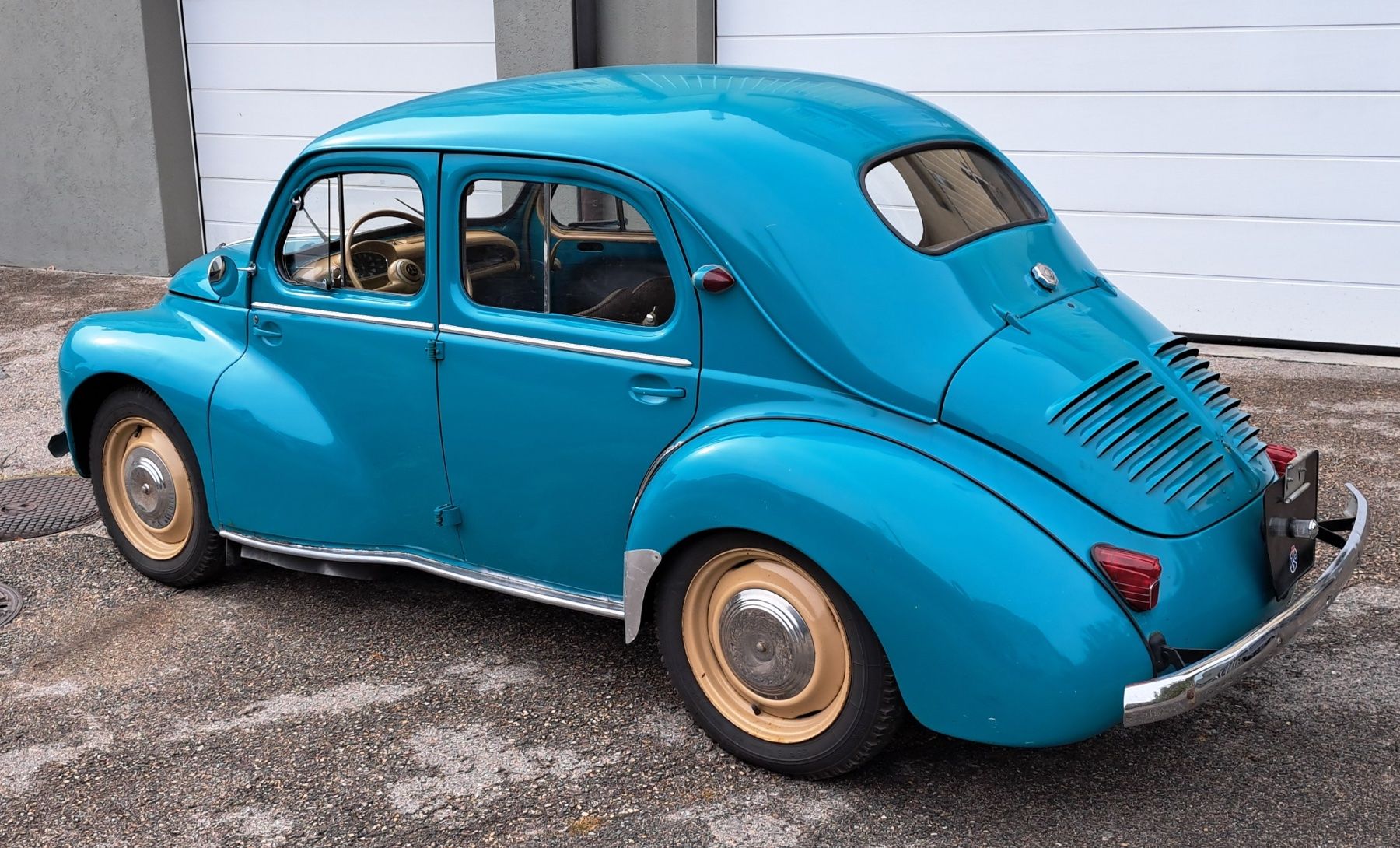 Renault Autos: Renault 4cv 1958 – D'occasion à Satigny par Johann275 1